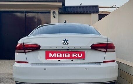 Volkswagen Passat B8 рестайлинг, 2021 год, 2 250 000 рублей, 13 фотография