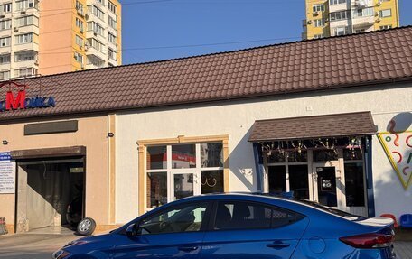 Hyundai Elantra VI рестайлинг, 2017 год, 1 500 000 рублей, 14 фотография