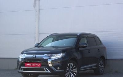 Mitsubishi Outlander III рестайлинг 3, 2019 год, 2 197 000 рублей, 1 фотография