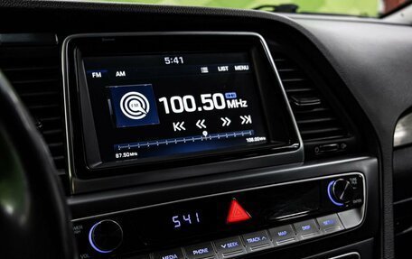 Hyundai Sonata VII, 2019 год, 2 000 000 рублей, 22 фотография