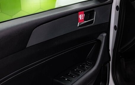 Hyundai Sonata VII, 2019 год, 2 000 000 рублей, 26 фотография