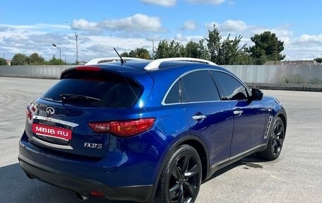 Infiniti FX II, 2012 год, 1 600 000 рублей, 11 фотография
