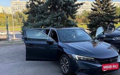Honda Civic, 2021 год, 2 350 000 рублей, 15 фотография