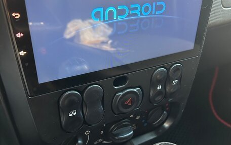 Renault Sandero I, 2012 год, 480 000 рублей, 37 фотография