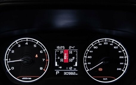 Geely Emgrand, 2024 год, 1 800 000 рублей, 16 фотография