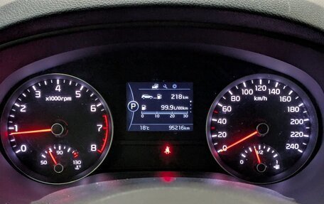 KIA Sportage IV рестайлинг, 2018 год, 1 885 000 рублей, 2 фотография