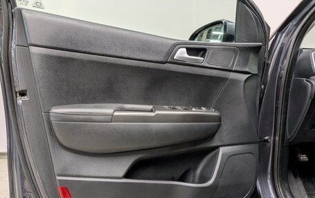 KIA Sportage IV рестайлинг, 2018 год, 1 885 000 рублей, 8 фотография