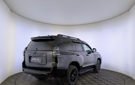 Toyota Land Cruiser Prado 150 рестайлинг 2, 2021 год, 6 783 000 рублей, 5 фотография