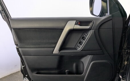 Toyota Land Cruiser Prado 150 рестайлинг 2, 2021 год, 6 783 000 рублей, 19 фотография