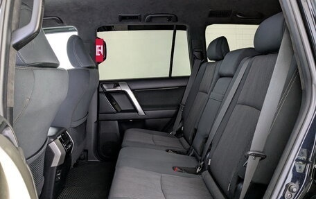 Toyota Land Cruiser Prado 150 рестайлинг 2, 2021 год, 6 783 000 рублей, 10 фотография