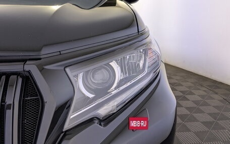 Toyota Land Cruiser Prado 150 рестайлинг 2, 2021 год, 6 783 000 рублей, 12 фотография