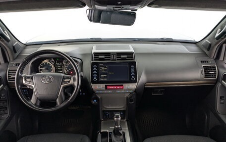 Toyota Land Cruiser Prado 150 рестайлинг 2, 2021 год, 6 783 000 рублей, 29 фотография