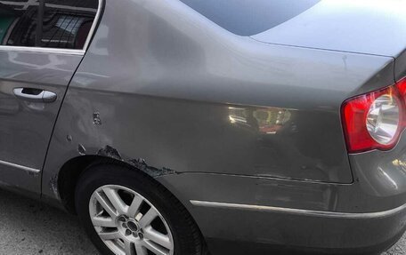 Volkswagen Passat B6, 2006 год, 550 000 рублей, 2 фотография