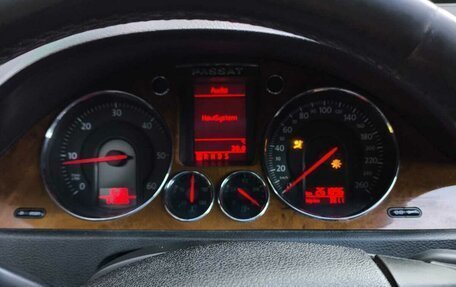 Volkswagen Passat B6, 2006 год, 550 000 рублей, 27 фотография