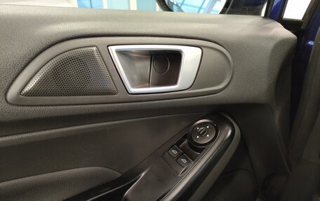 Ford Fiesta, 2016 год, 850 000 рублей, 10 фотография