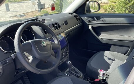 Skoda Yeti I рестайлинг, 2014 год, 945 000 рублей, 12 фотография