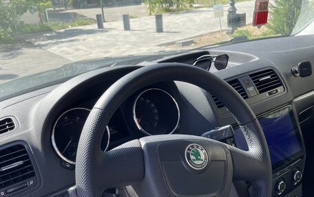 Skoda Yeti I рестайлинг, 2014 год, 945 000 рублей, 13 фотография