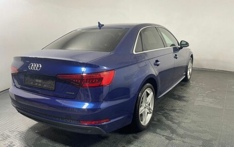 Audi A4, 2017 год, 2 350 000 рублей, 4 фотография