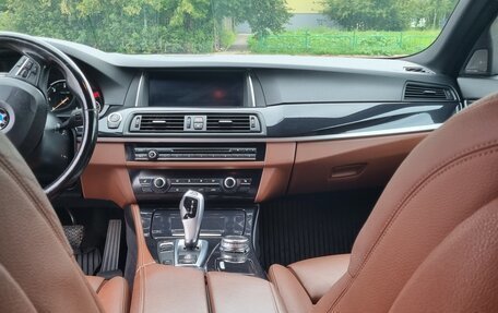 BMW 5 серия, 2016 год, 2 500 000 рублей, 14 фотография