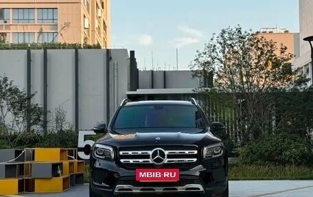 Mercedes-Benz GLB, 2022 год, 2 413 133 рублей, 2 фотография