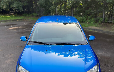 Renault Logan II, 2017 год, 770 000 рублей, 3 фотография