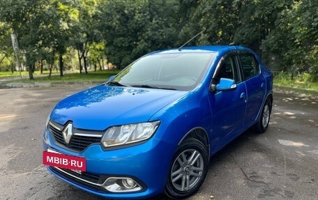 Renault Logan II, 2017 год, 770 000 рублей, 2 фотография