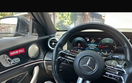 Mercedes-Benz E-Класс, 2020 год, 4 100 000 рублей, 1 фотография