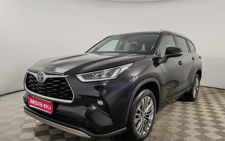 Toyota Highlander, 2024 год, 6 000 000 рублей, 1 фотография