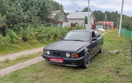BMW 5 серия, 1991 год, 270 000 рублей, 1 фотография