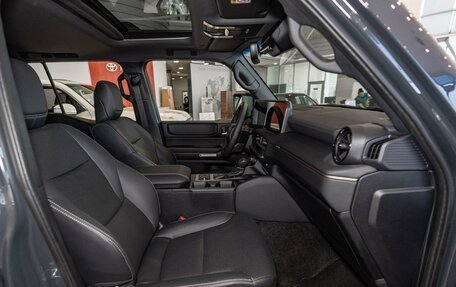 Toyota Land Cruiser Prado, 2024 год, 11 090 000 рублей, 10 фотография