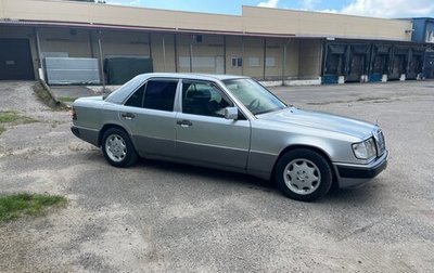 Mercedes-Benz W124, 1993 год, 450 000 рублей, 1 фотография