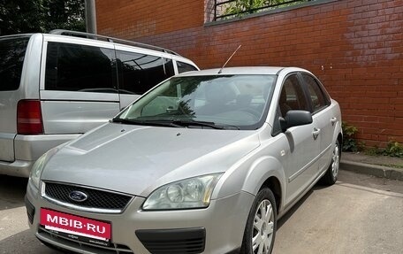 Ford Focus II рестайлинг, 2006 год, 390 000 рублей, 2 фотография