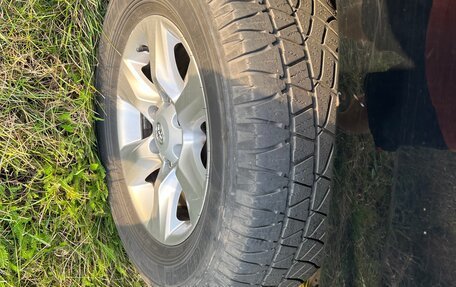 Toyota Land Cruiser Prado 150 рестайлинг 2, 2013 год, 2 899 000 рублей, 11 фотография
