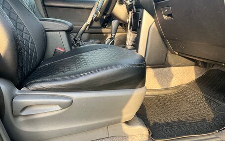 Toyota Land Cruiser Prado 150 рестайлинг 2, 2013 год, 2 899 000 рублей, 18 фотография
