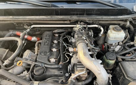 Toyota Land Cruiser Prado 150 рестайлинг 2, 2013 год, 2 899 000 рублей, 26 фотография