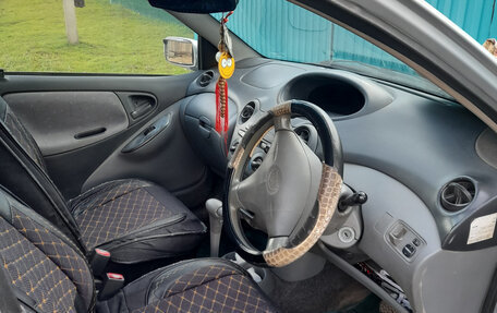 Toyota Vitz, 1999 год, 400 000 рублей, 4 фотография