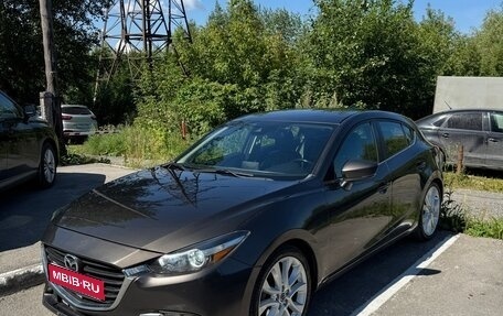 Mazda 3, 2017 год, 1 300 000 рублей, 1 фотография