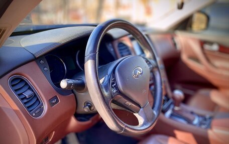 Infiniti QX50 I рестайлинг, 2013 год, 1 800 000 рублей, 10 фотография