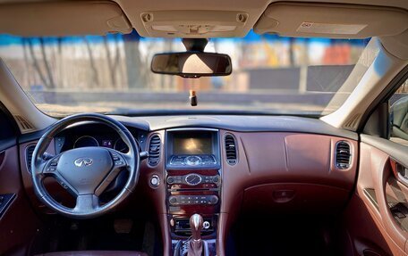 Infiniti QX50 I рестайлинг, 2013 год, 1 800 000 рублей, 9 фотография