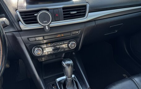 Mazda 3, 2017 год, 1 300 000 рублей, 8 фотография
