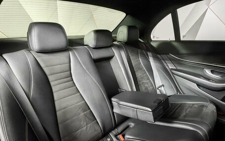 Mercedes-Benz E-Класс, 2019 год, 2 897 000 рублей, 17 фотография