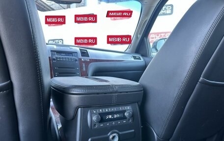 Cadillac Escalade III, 2008 год, 1 950 000 рублей, 14 фотография