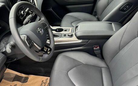 Toyota Highlander, 2025 год, 5 300 000 рублей, 8 фотография