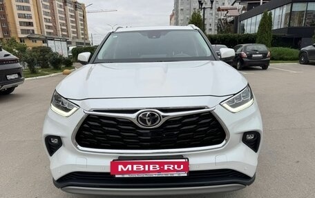 Toyota Highlander, 2025 год, 5 300 000 рублей, 5 фотография