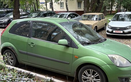 Ford Fiesta, 2007 год, 310 000 рублей, 2 фотография