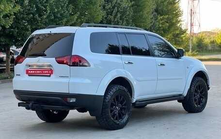 Mitsubishi Pajero Sport II рестайлинг, 2014 год, 2 100 000 рублей, 3 фотография