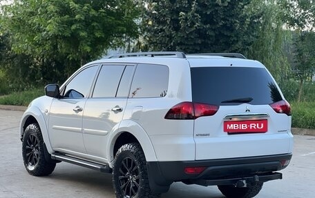 Mitsubishi Pajero Sport II рестайлинг, 2014 год, 2 100 000 рублей, 15 фотография