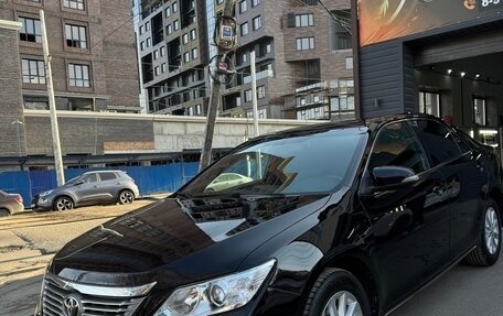 Toyota Camry, 2014 год, 1 600 000 рублей, 2 фотография