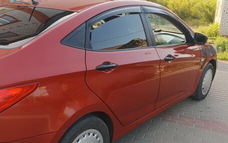 Hyundai Solaris II рестайлинг, 2012 год, 625 000 рублей, 8 фотография
