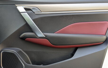 Geely Coolray I, 2022 год, 1 650 000 рублей, 16 фотография